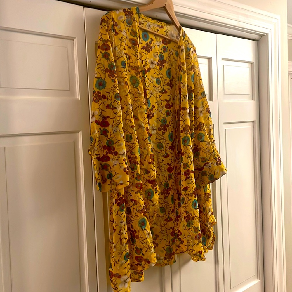 Light, sheer cover-up